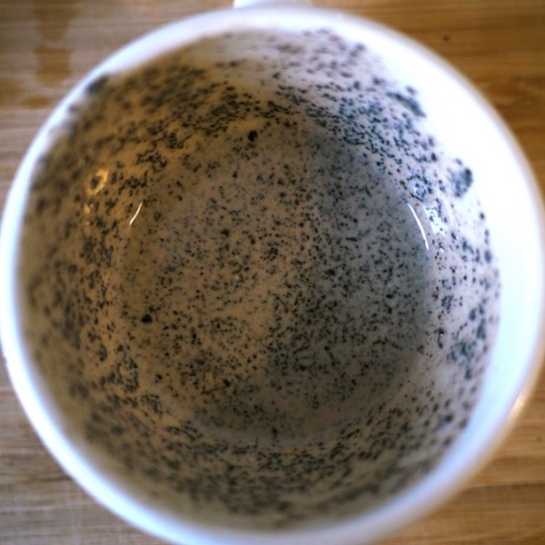 Фото 36 - Пилинг из сметаны и мелкого кофе