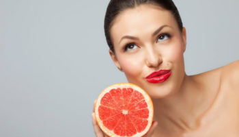 5 способов использовать дешевый грейпфрут вместо дорогой косметики